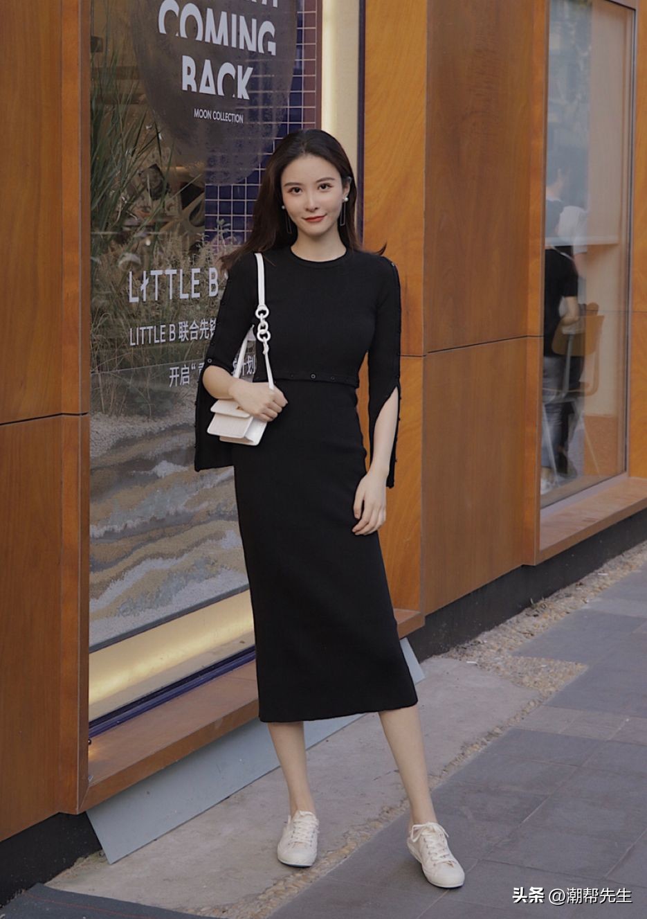 被杭州街拍惊艳了！满大街都是“长裙+平底鞋”，优雅舒适又洋气