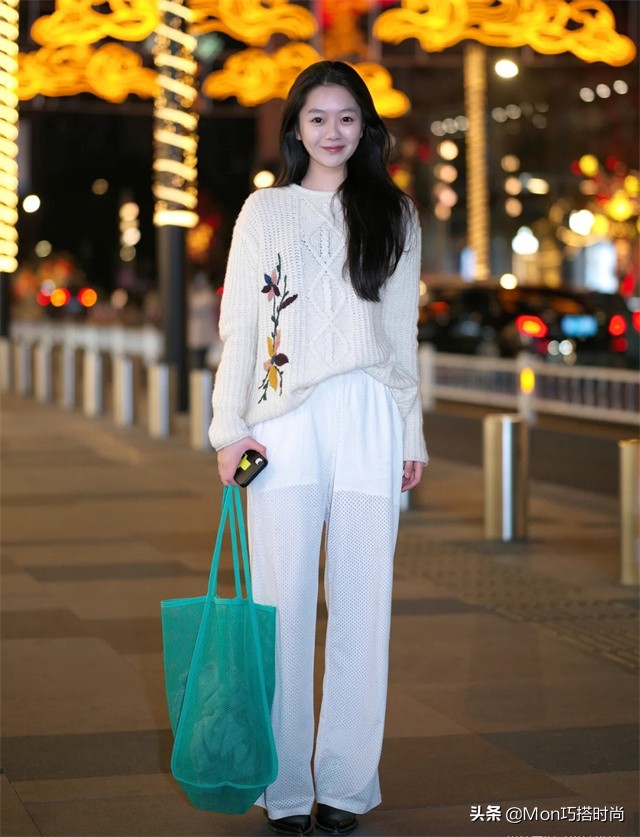 从素人街拍中能看出：杭州人的时尚真不一般，穿着自然高级，好美
