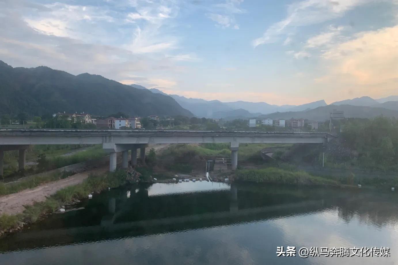 人生的路上没有终点，百越之地邕城南宁的奇妙旅程