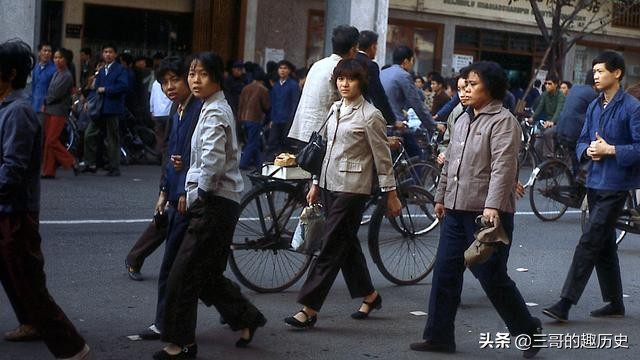 老照片：广州街拍1979年，四十年前生活记忆