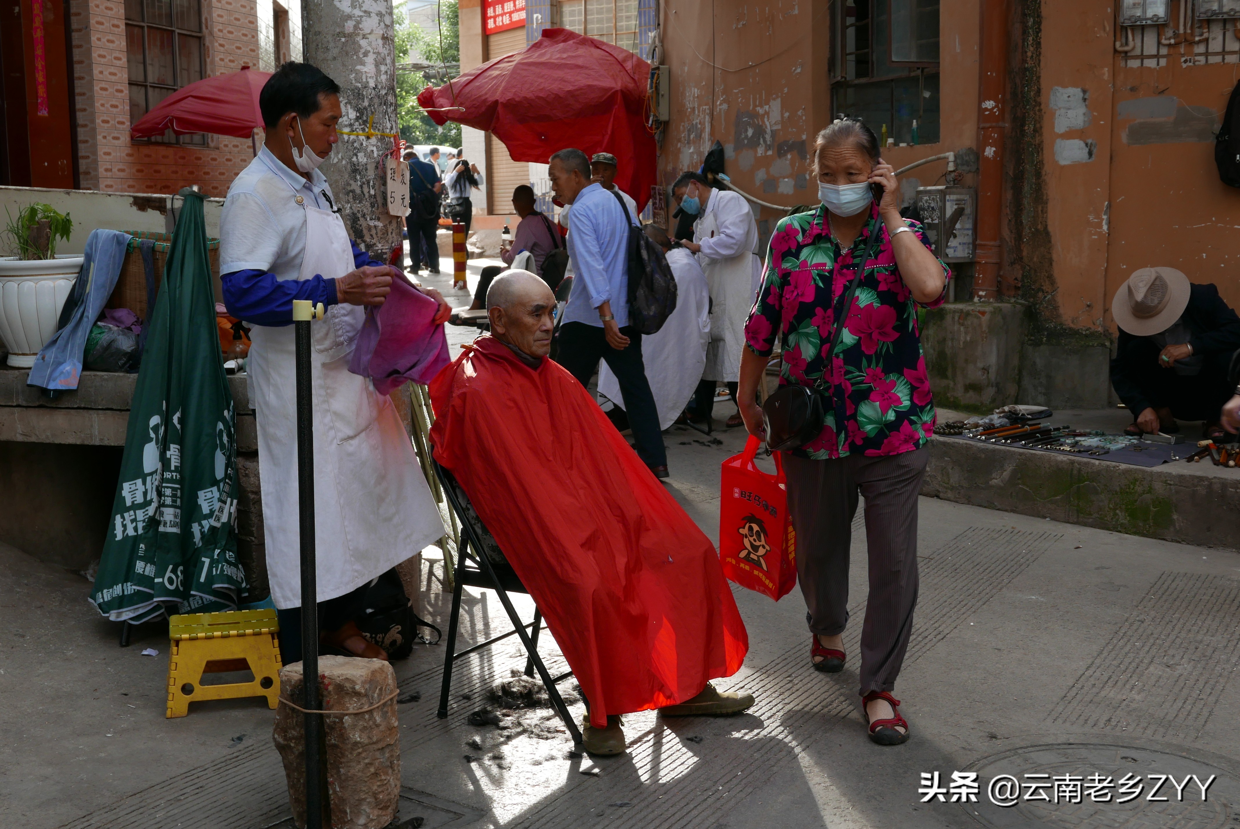 昆明街头，那些多彩丰富有趣的瞬间