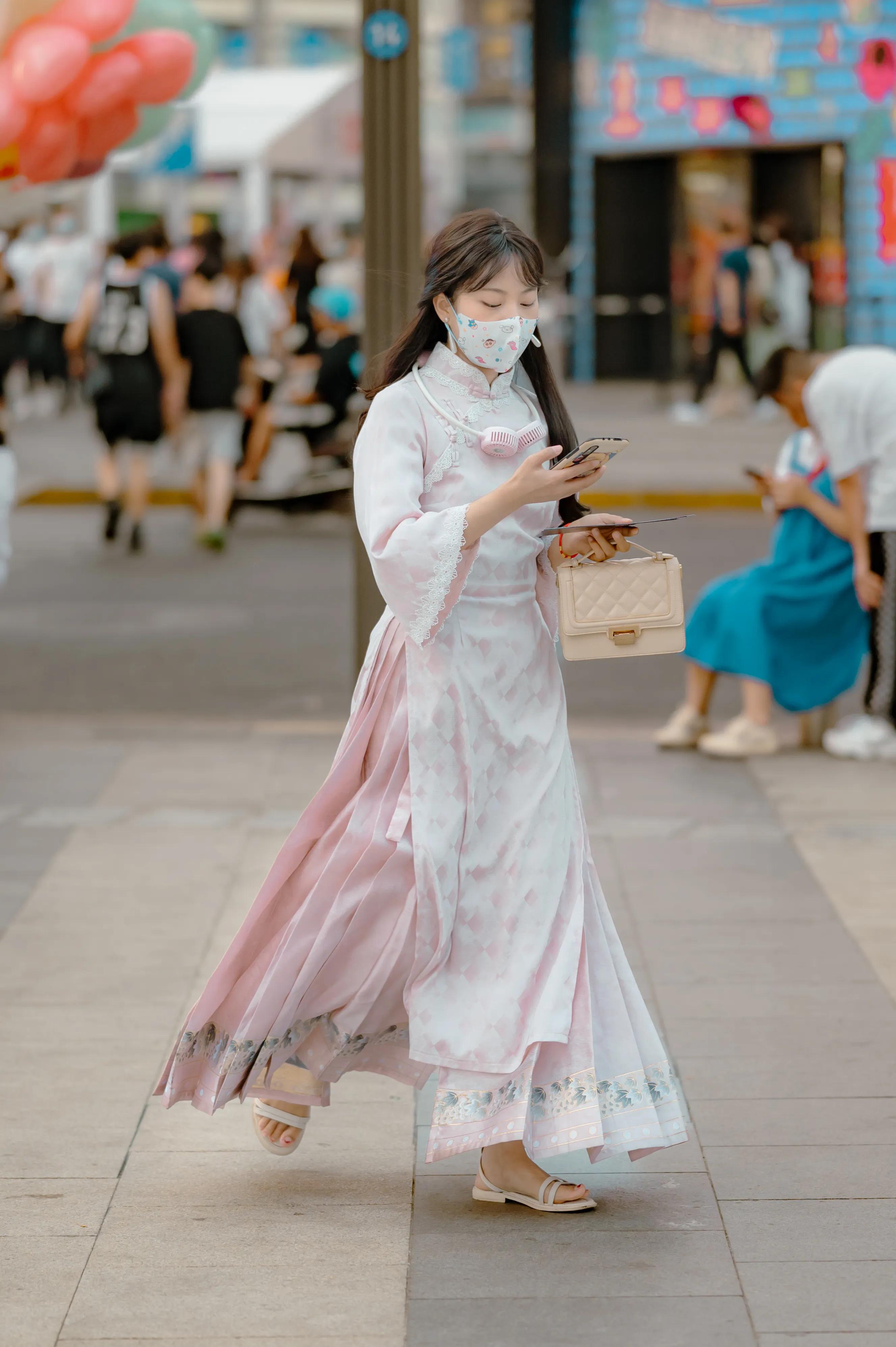 长沙街拍｜为什么喜欢夏天？因为夏天才能遇到最好的小仙女