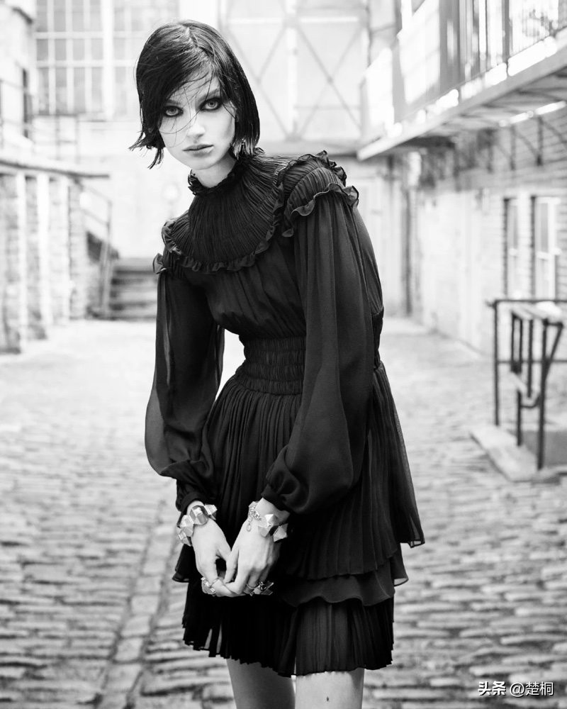 美国超模贝拉·哈迪德，布鲁克林街头时尚摄影