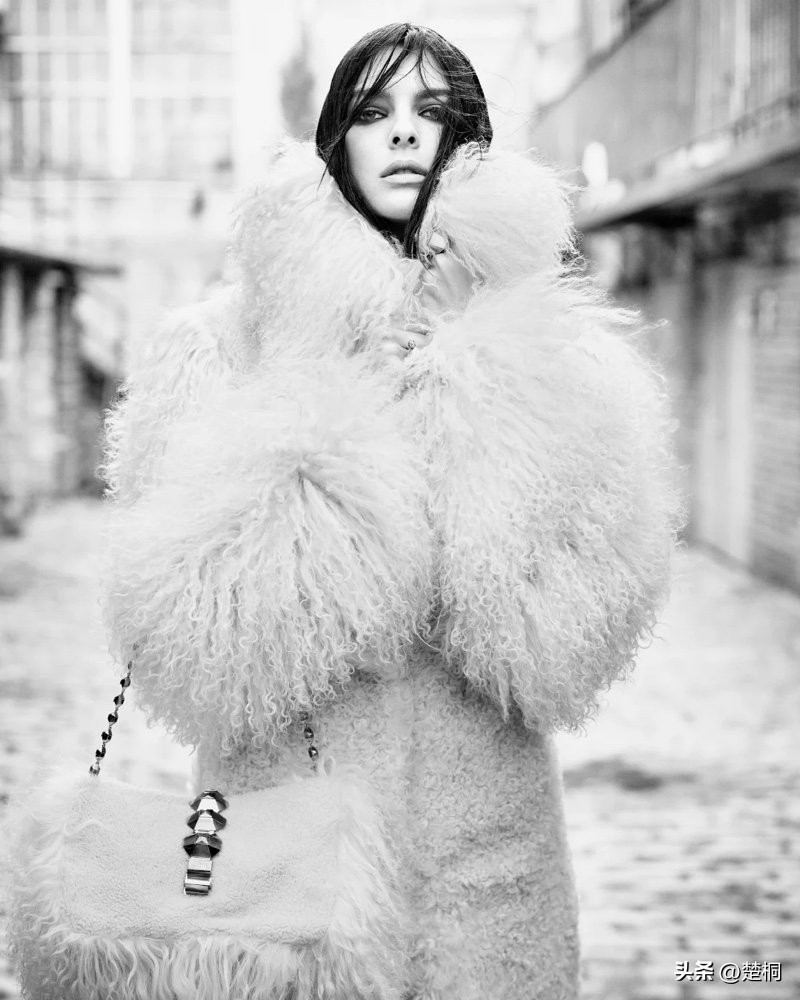 美国超模贝拉·哈迪德，布鲁克林街头时尚摄影