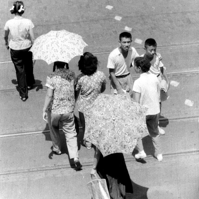 「老照片」六十年前上海街拍
