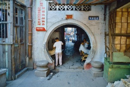 八十年代羊城街拍，时尚的广州生活