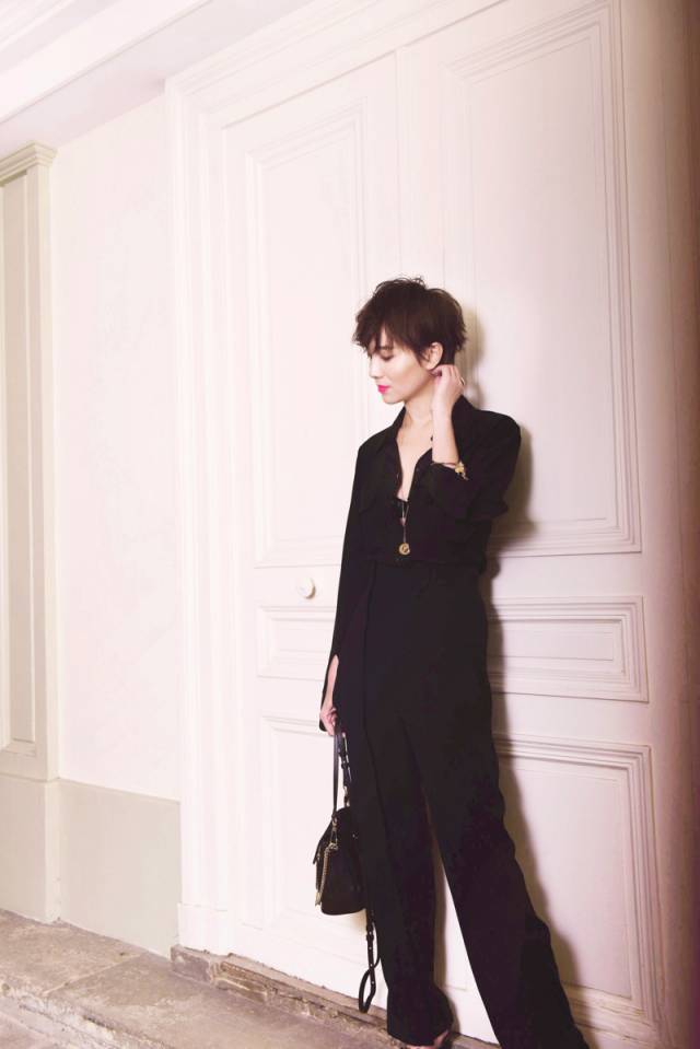 巴黎时装周的宋佳，是时髦女星中的一股清流